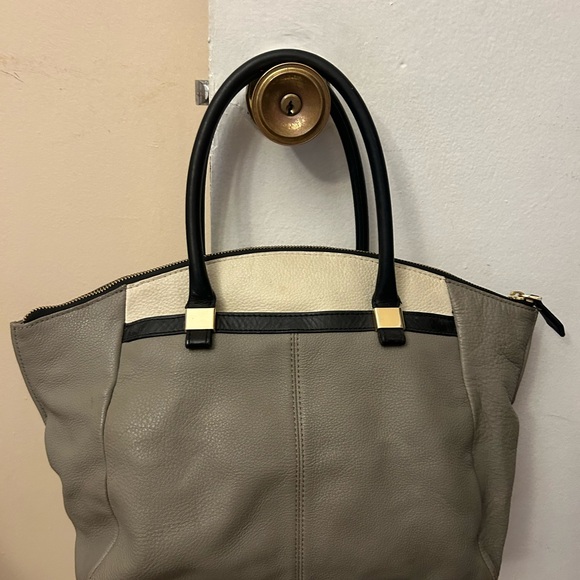 Vince Camuto Tri Colored Handbag - Picture 3 of 9